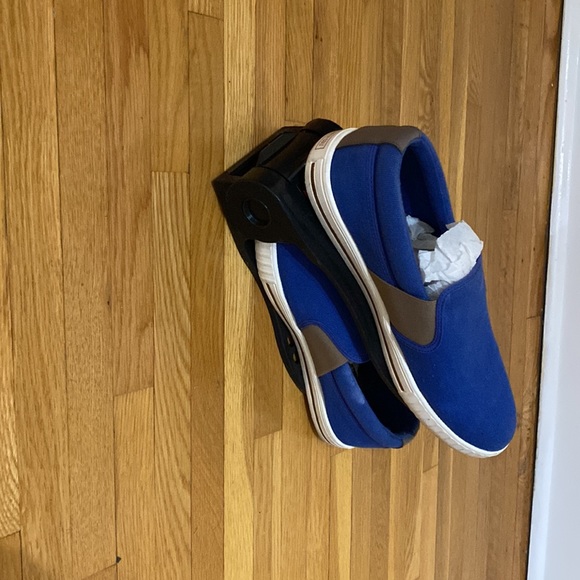 Mogzon Space Saving Sneaker/Shoe Organizer - Picture 2 of 2